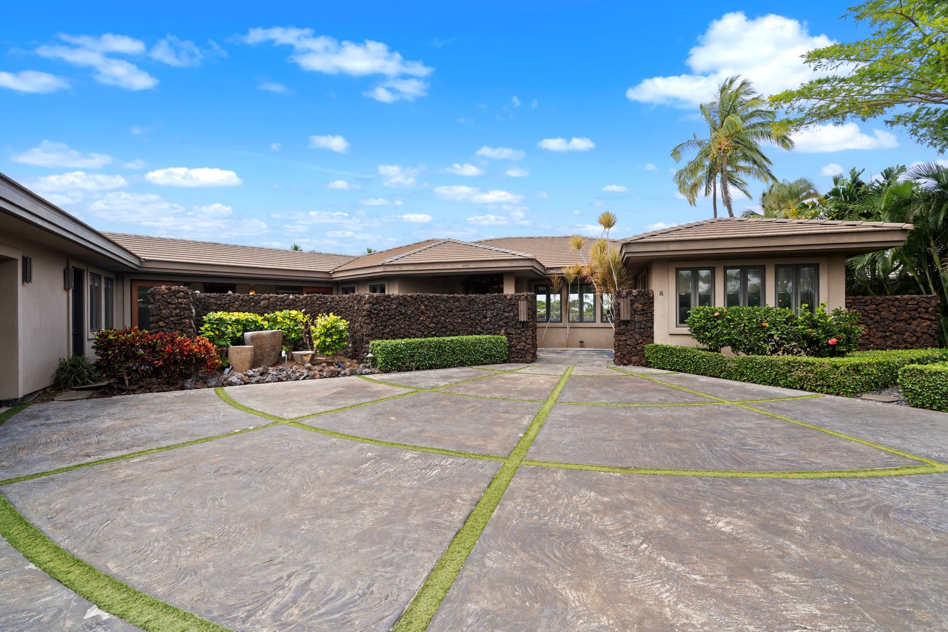 Hale Konane - Image 56