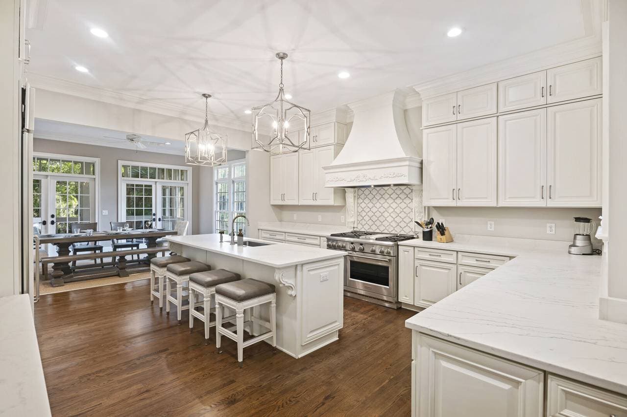 Otter Island Getaway - Image 5