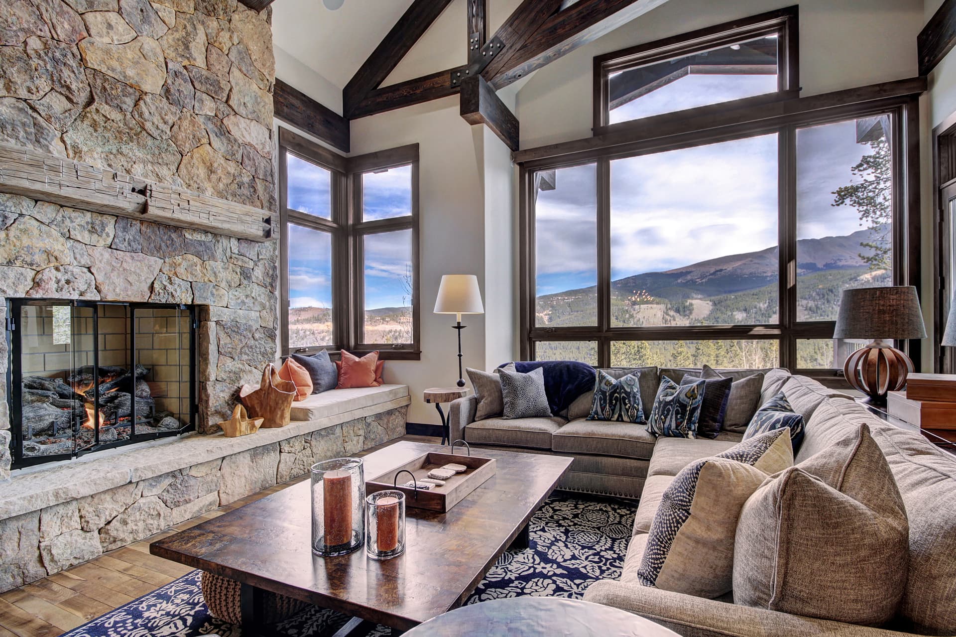 Hawk's Hideaway - Image 2