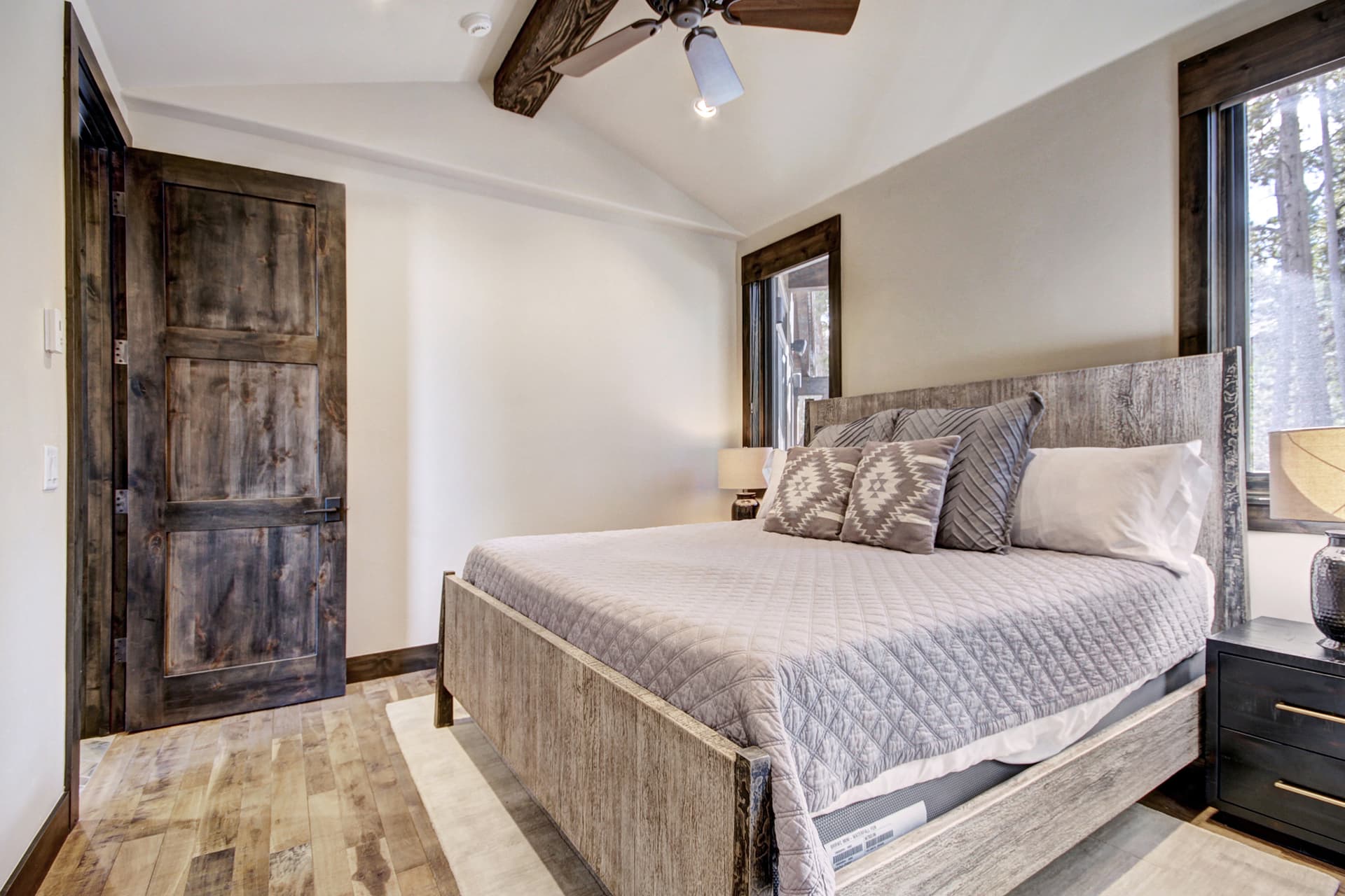 Hawk's Hideaway - Image 22