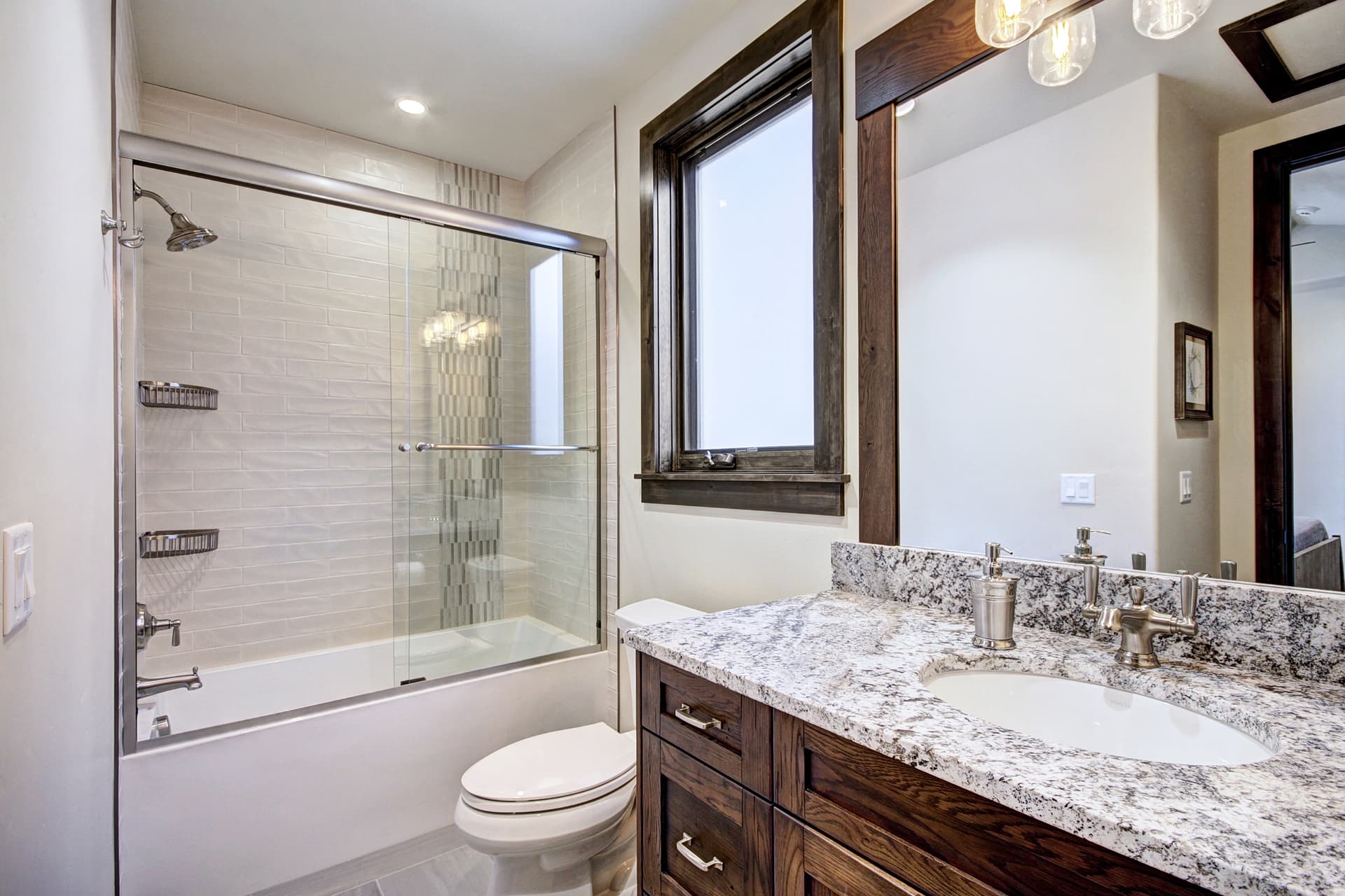 Hawk's Hideaway - Image 23