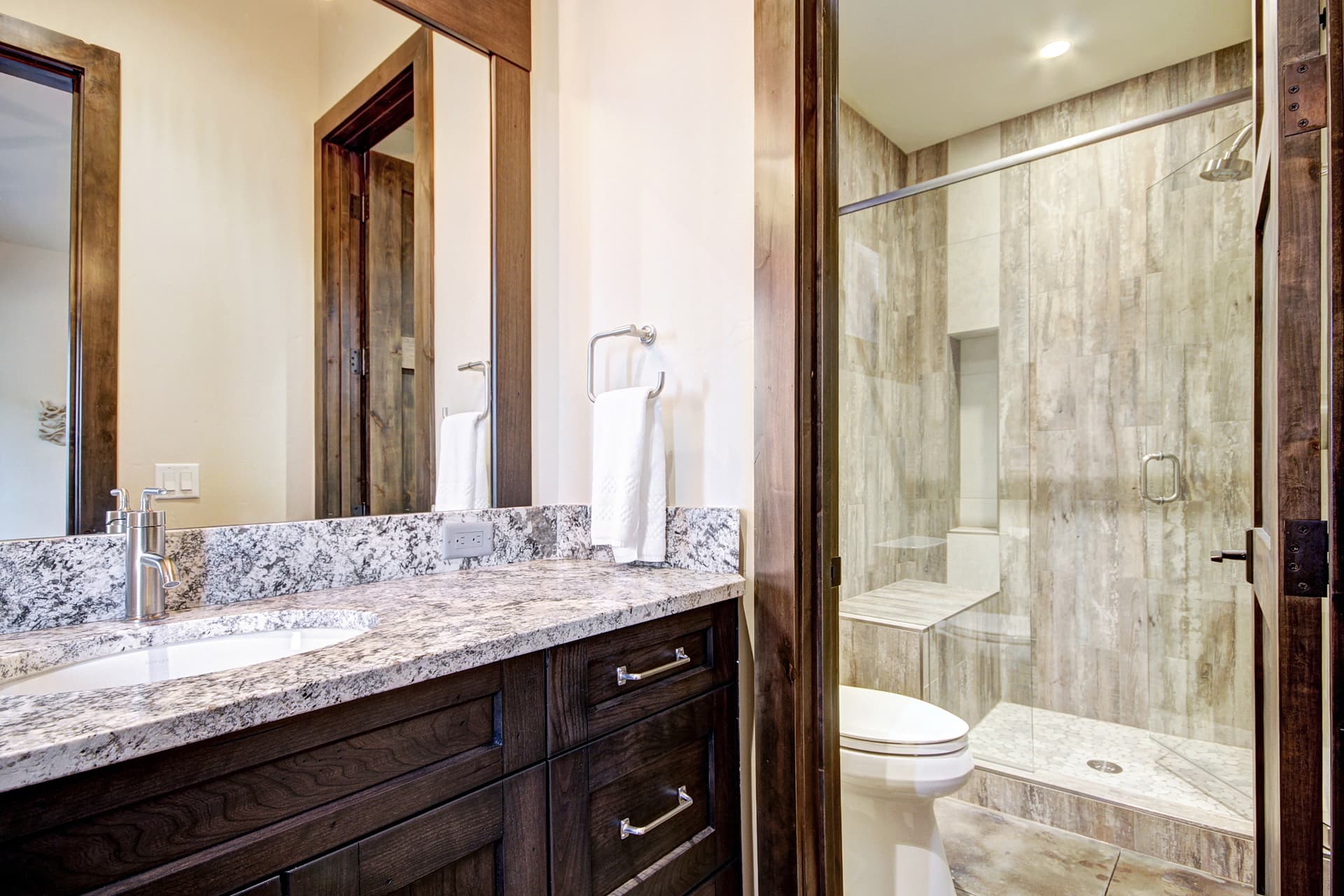 Hawk's Hideaway - Image 24