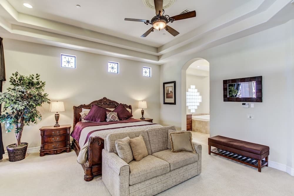 Hayden Manor - Image 14