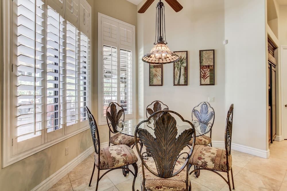 Hayden Manor - Image 25