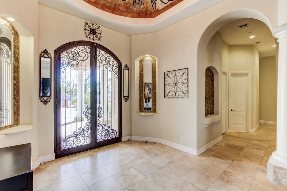 Hayden Manor - Image 54