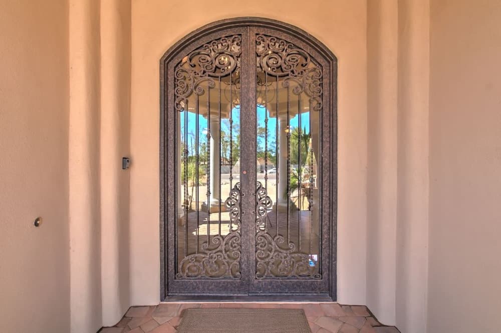 Hayden Manor - Image 58