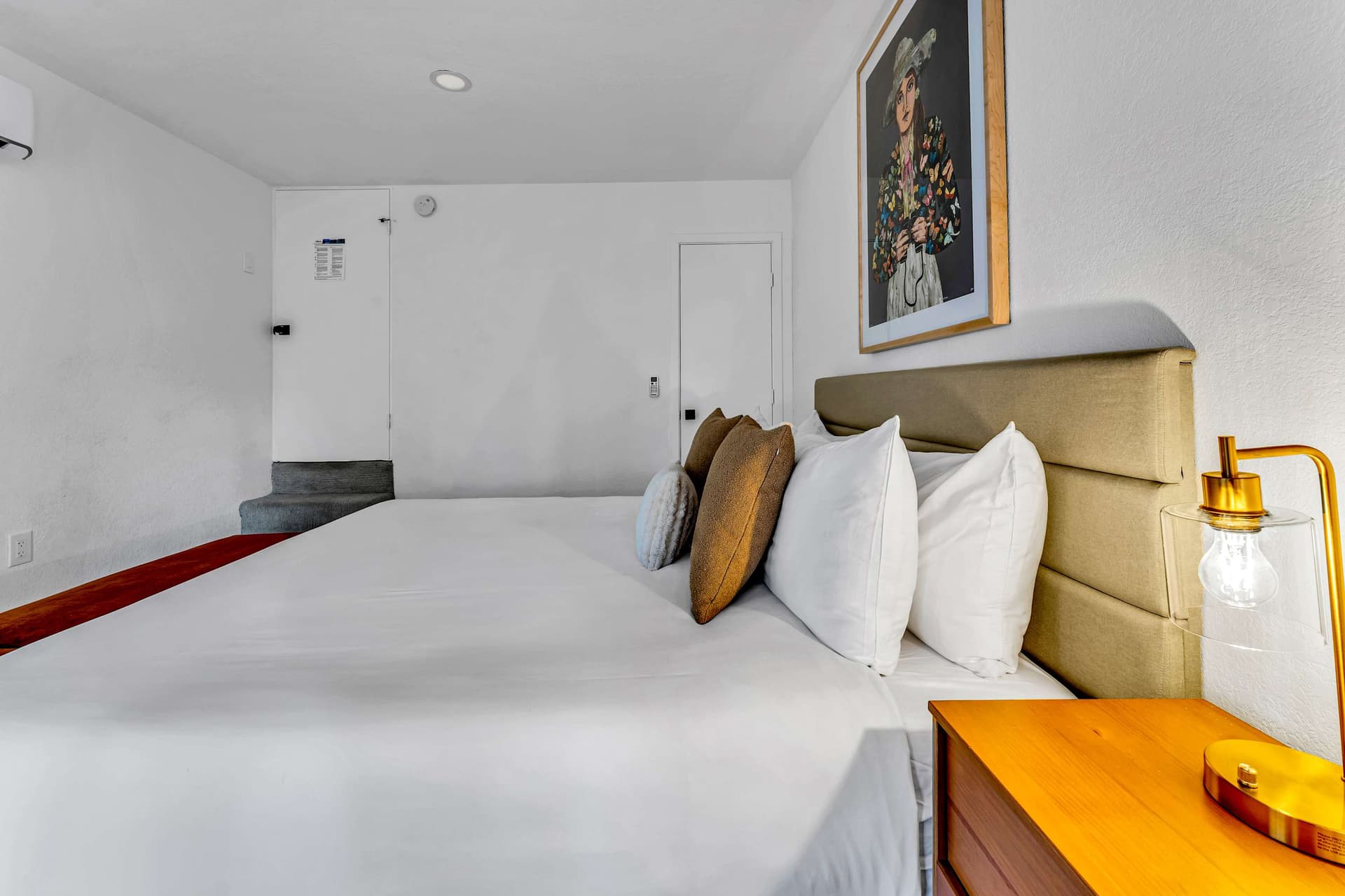 Carnelian Haven - Image 8