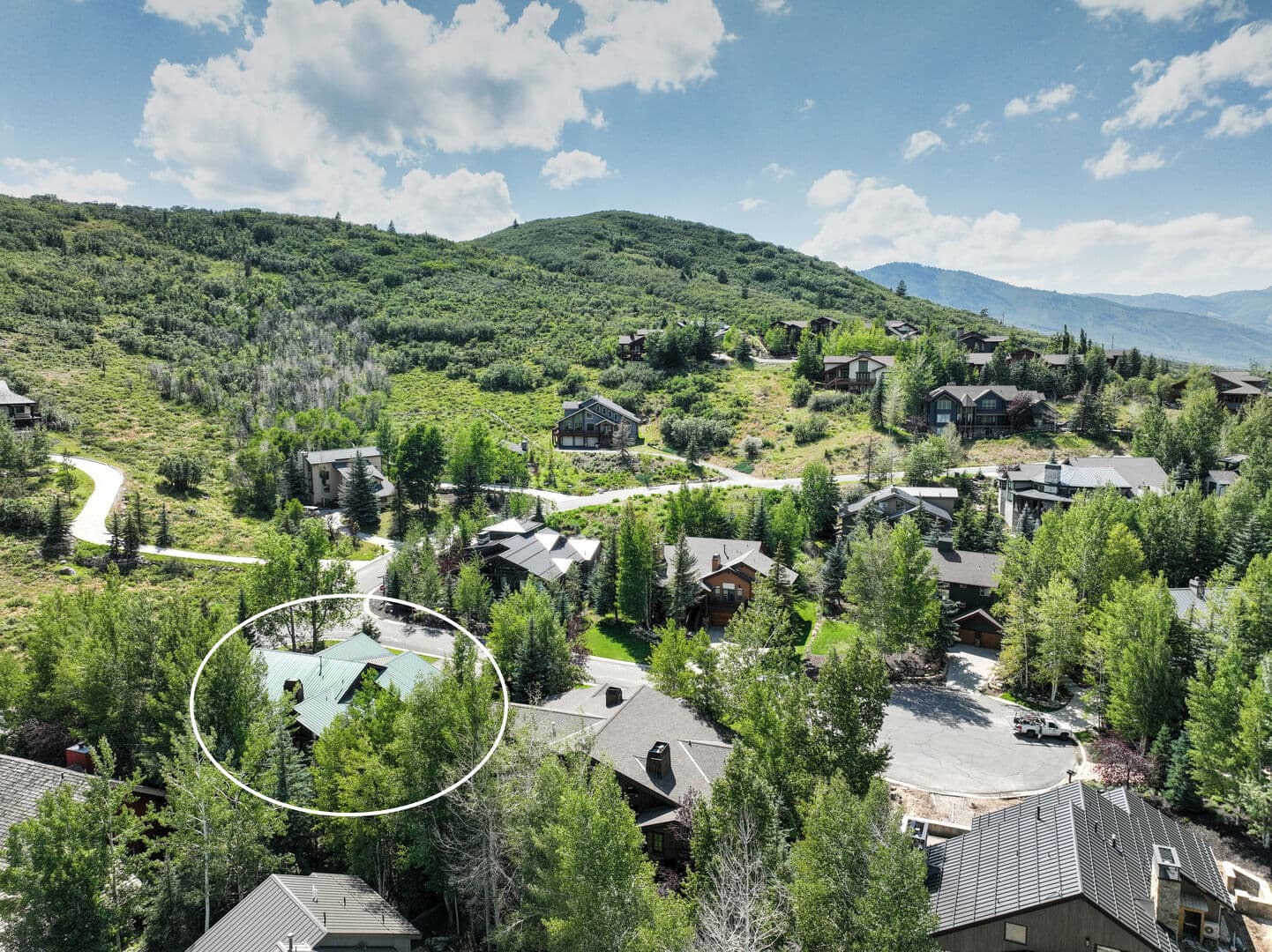 Snow Cloud Villa - Image 64