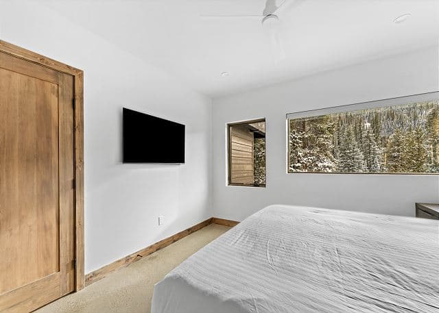 Ina's Way Townhome Unit B - Image 18