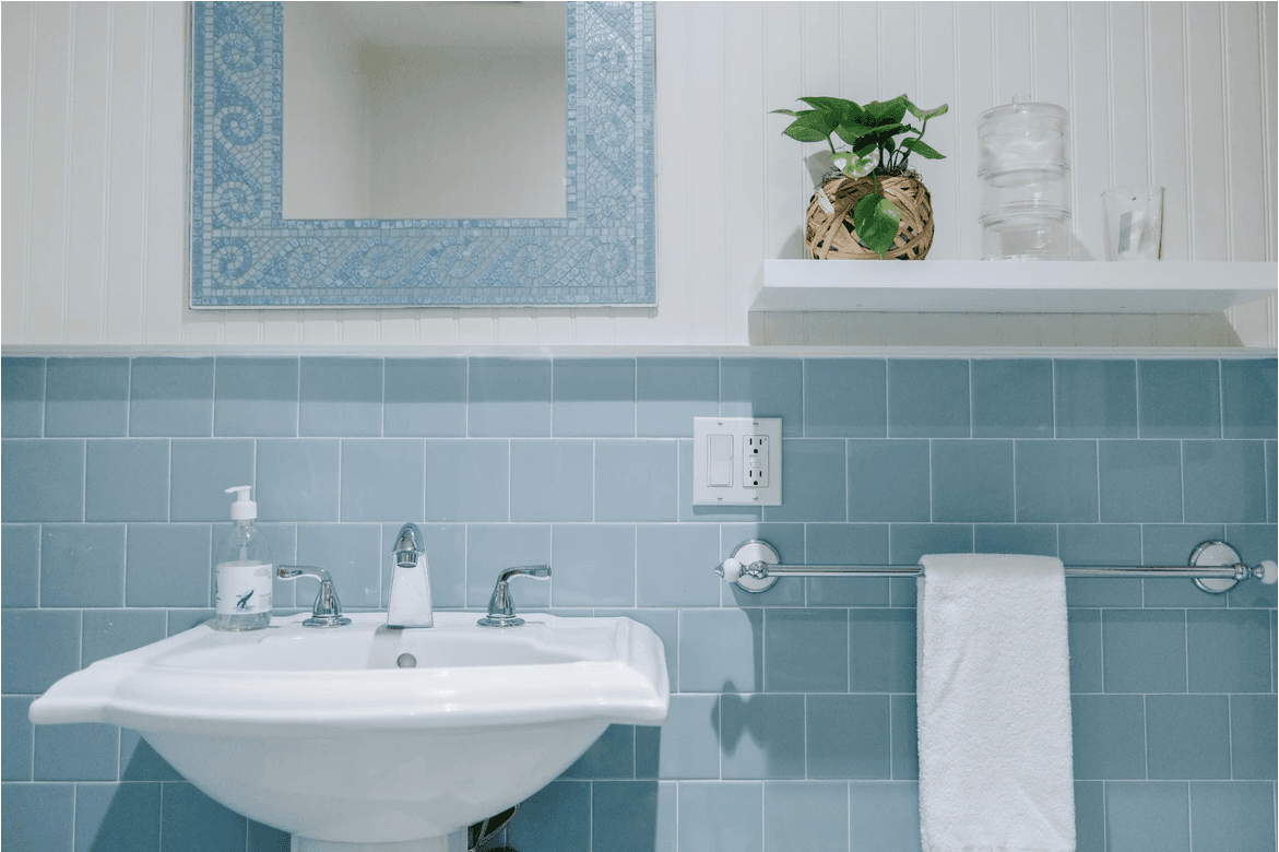 Country Retreat - Image 60