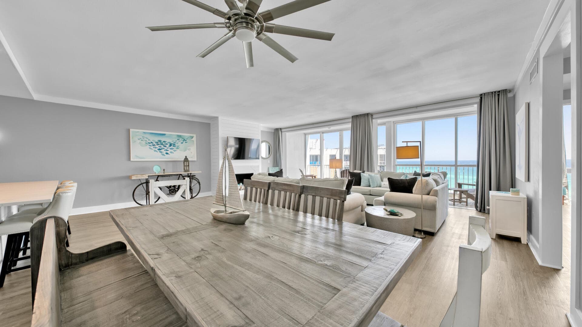 Shoreline Towers Home - Image 6