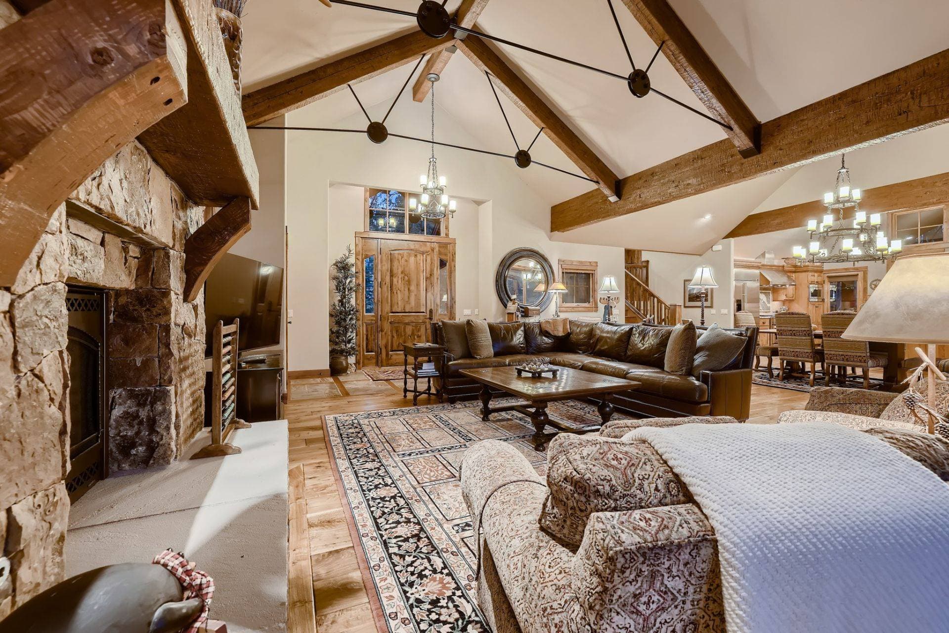 Merry Moose House - Image 4