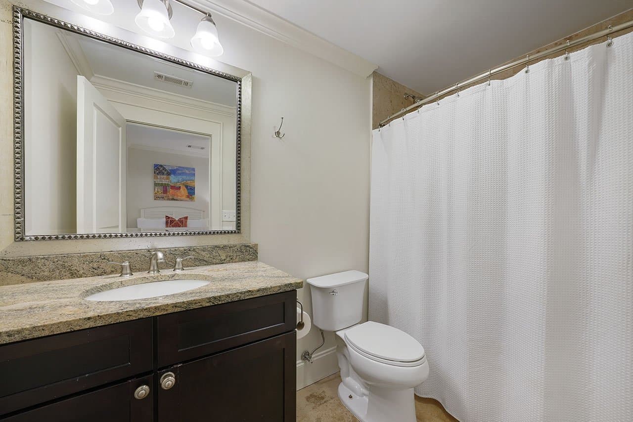 Hermosa Manor - Image 22