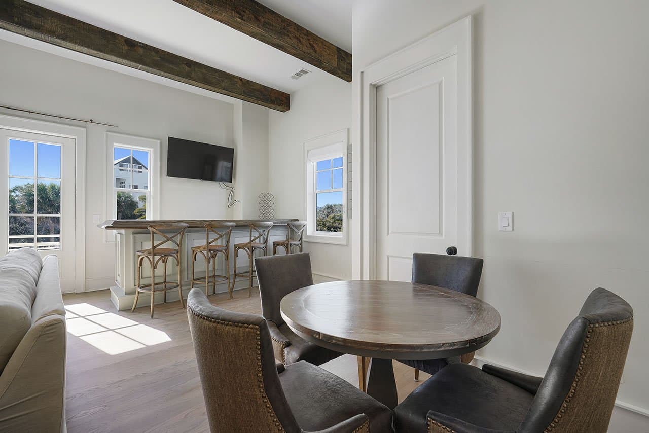 Hermosa Manor - Image 29