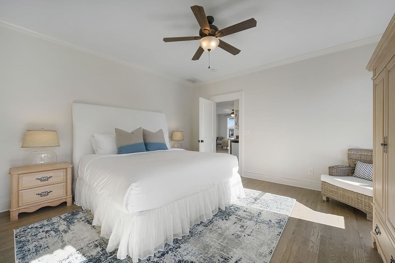 Hermosa Manor - Image 46