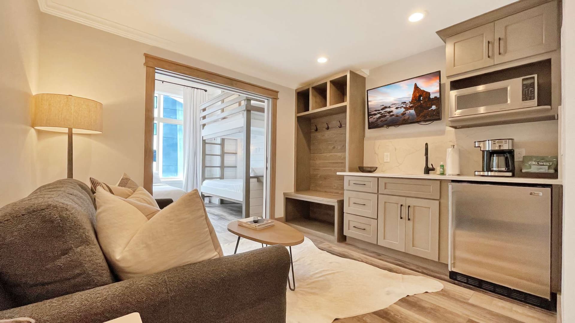 Sneaux Shack - Image 43