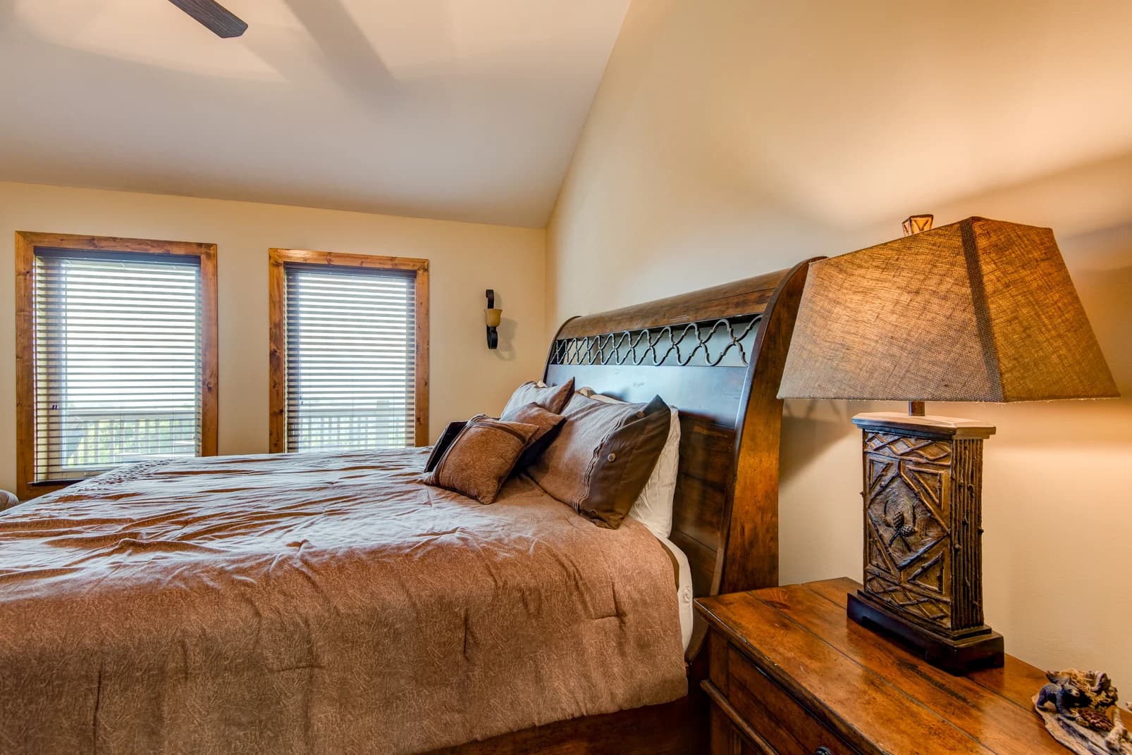 Aussies Den - Image 23