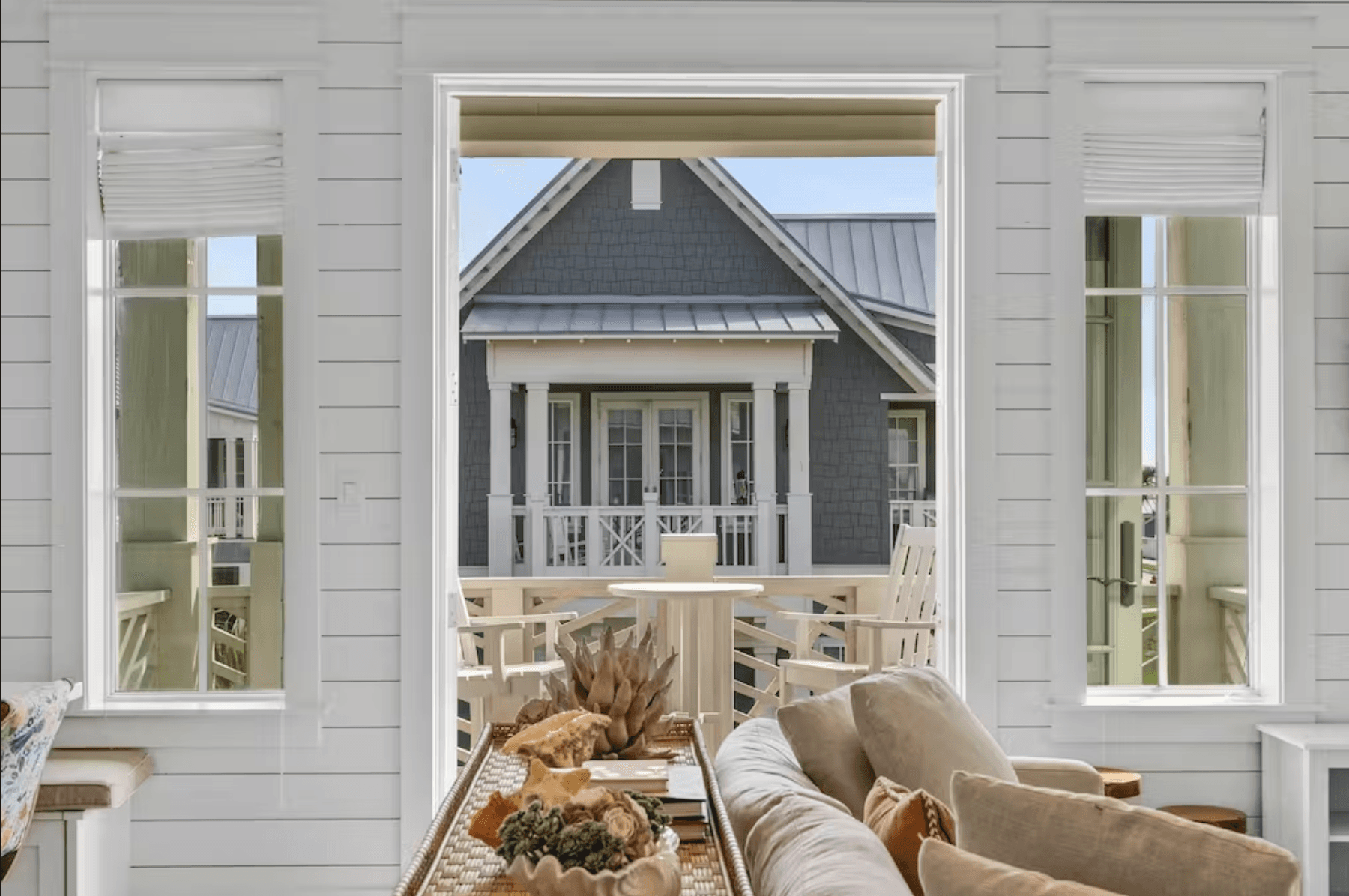 Beach Ball House - Image 10