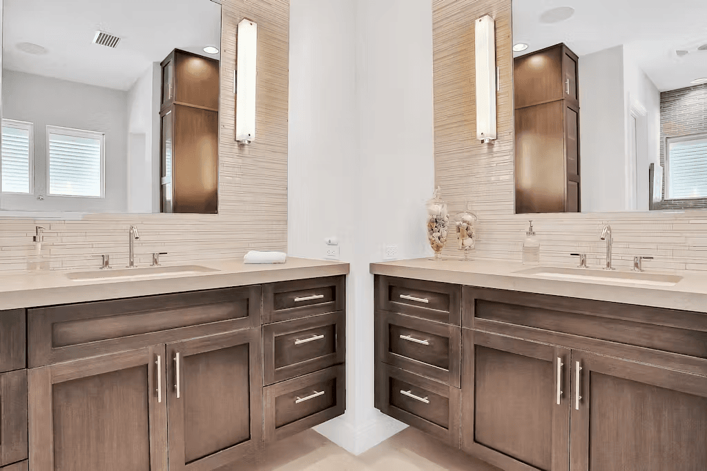 Island Estate Waterfront Villa - Image 23