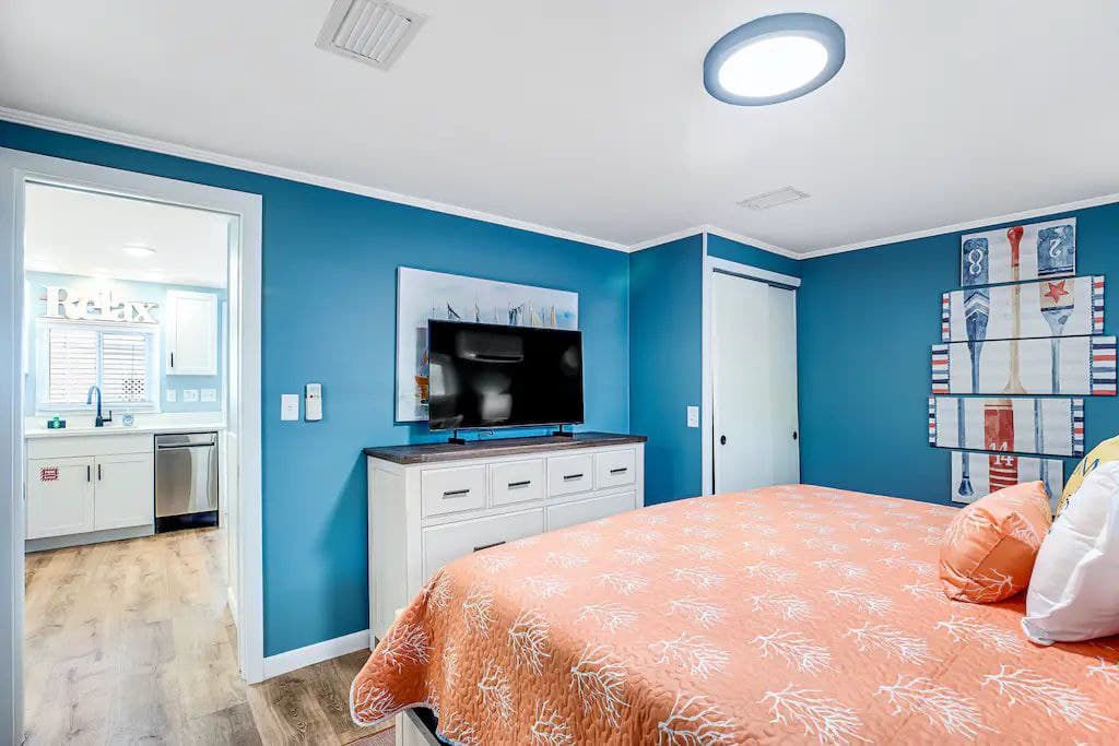 Sunset Bay - Image 15