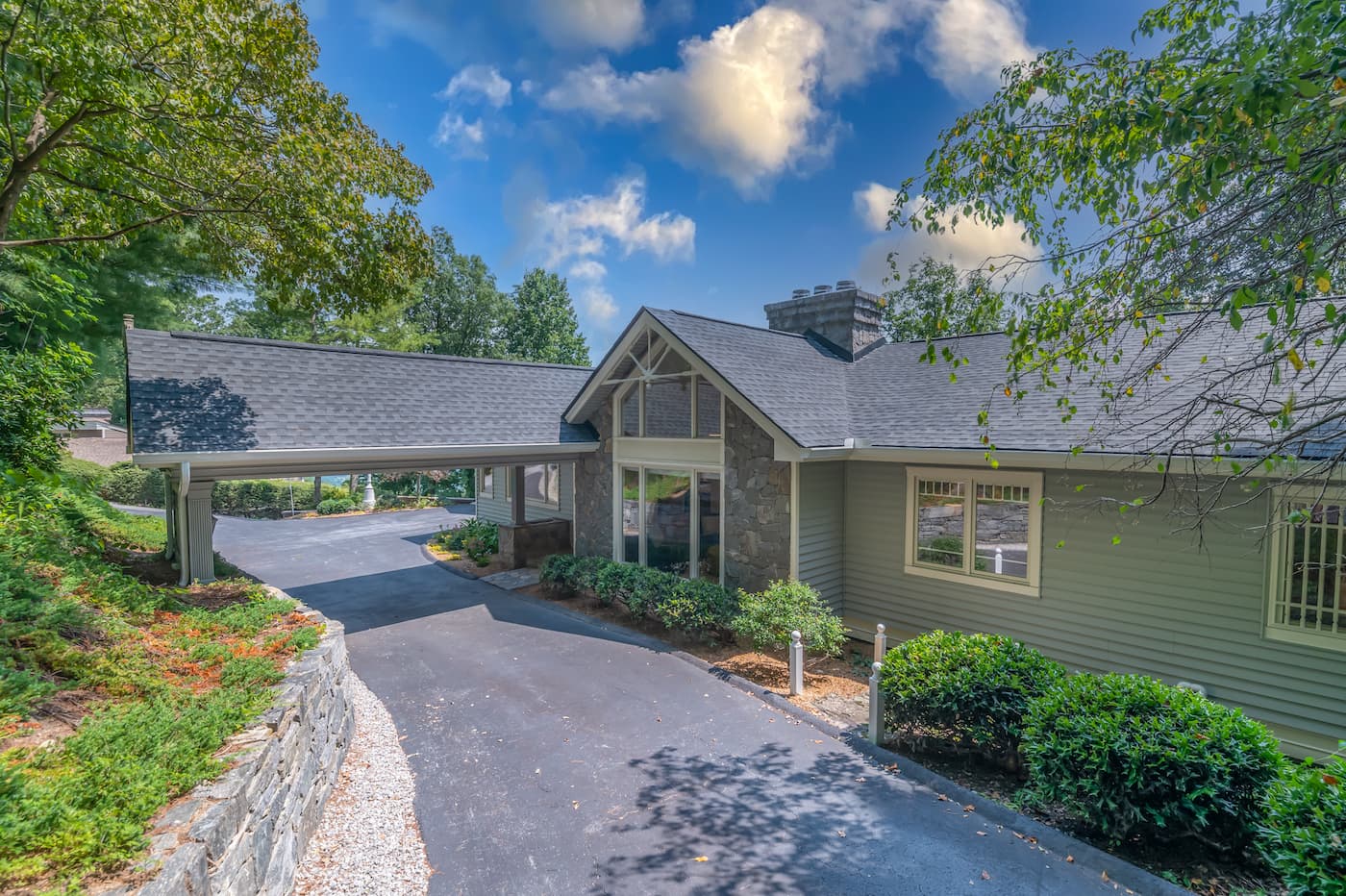 High Society - Image 2