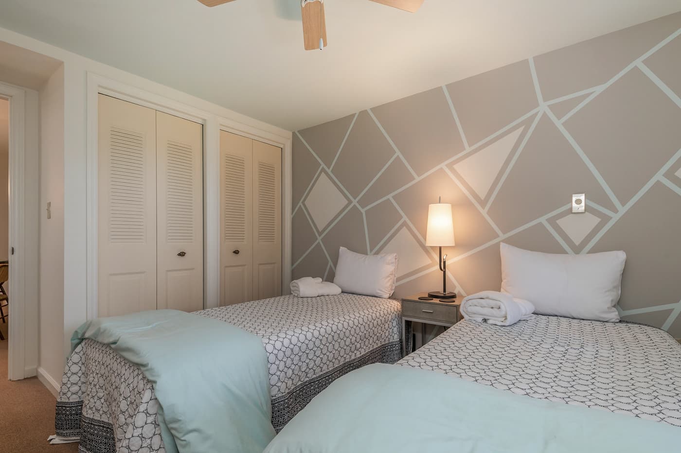 High Society - Image 31