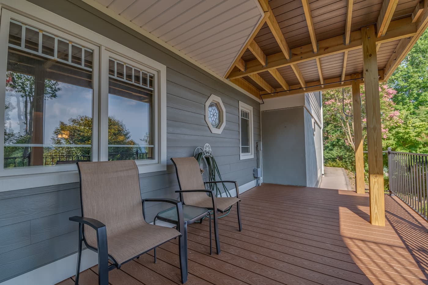 High Society - Image 38