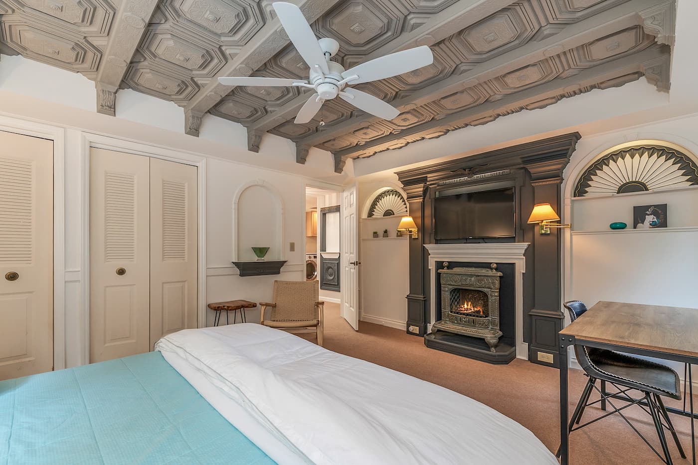 High Society - Image 45