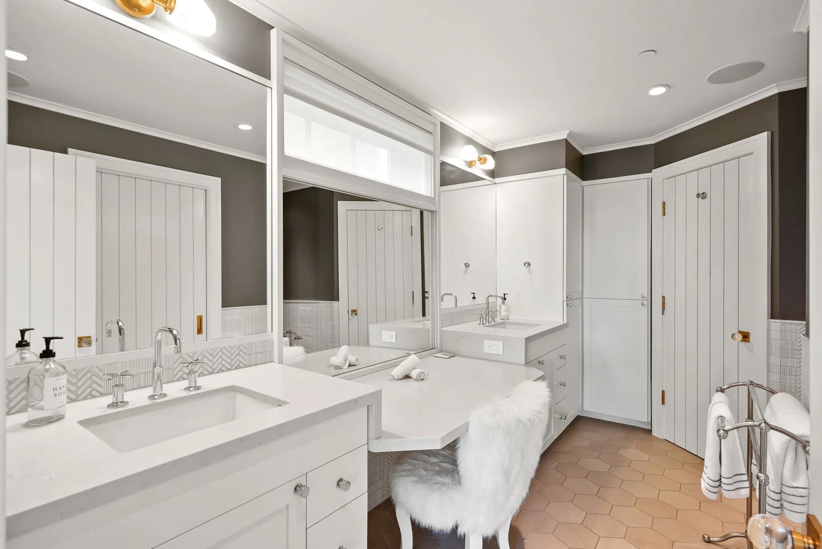 Cabrillo Villa - Image 36