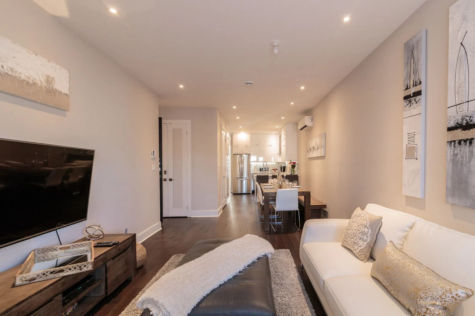 Hutchison Home - Image 8