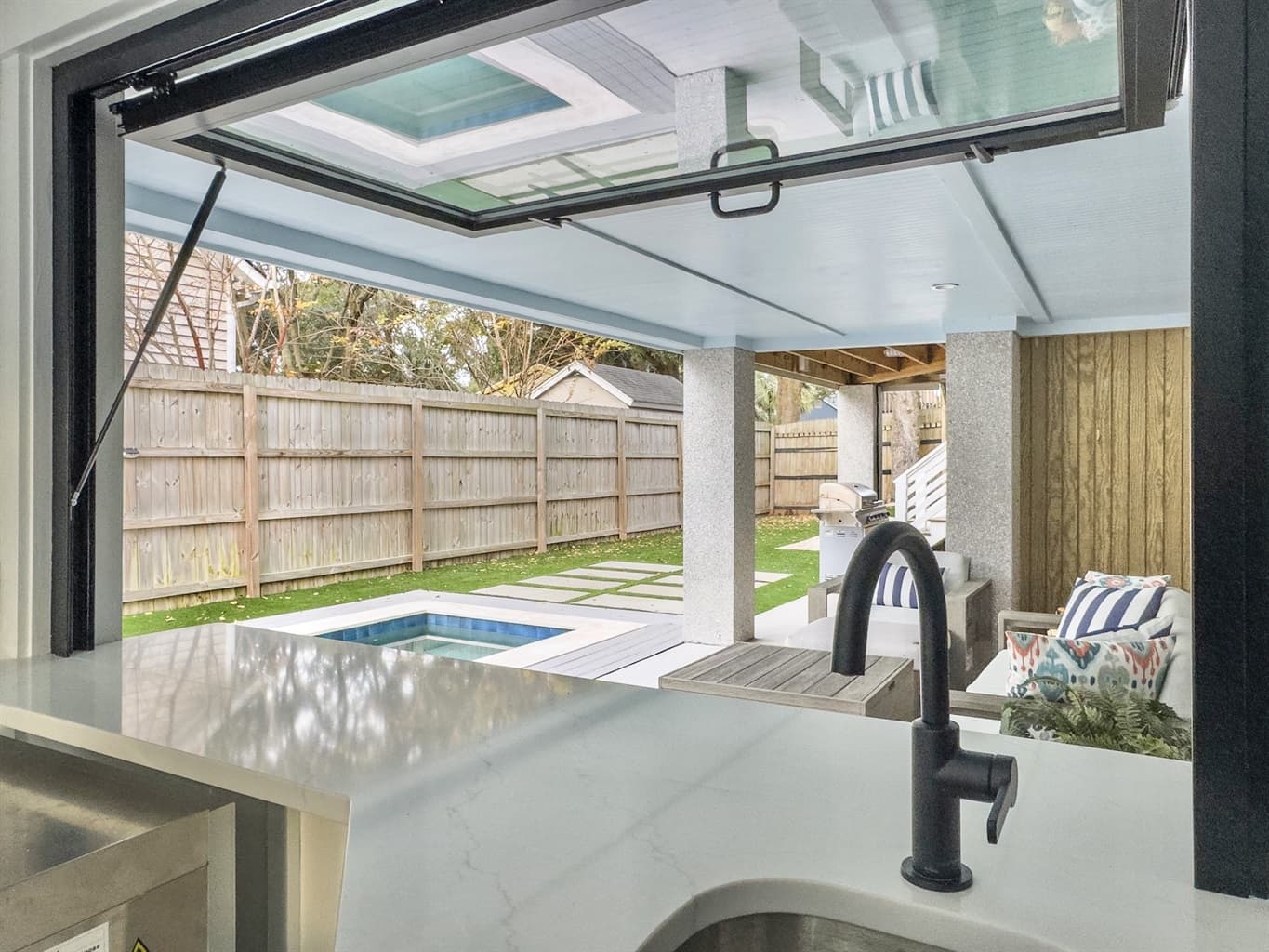 Amalfi Palms - Image 62