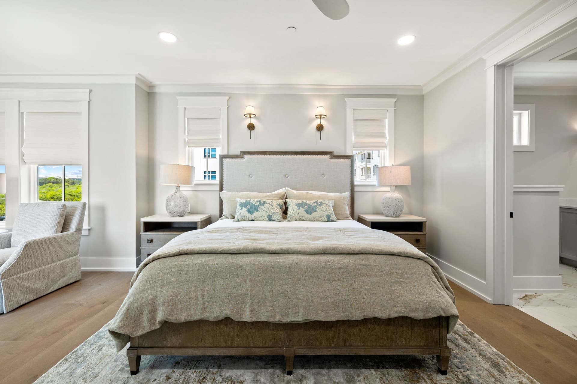 Emerald View - Image 22