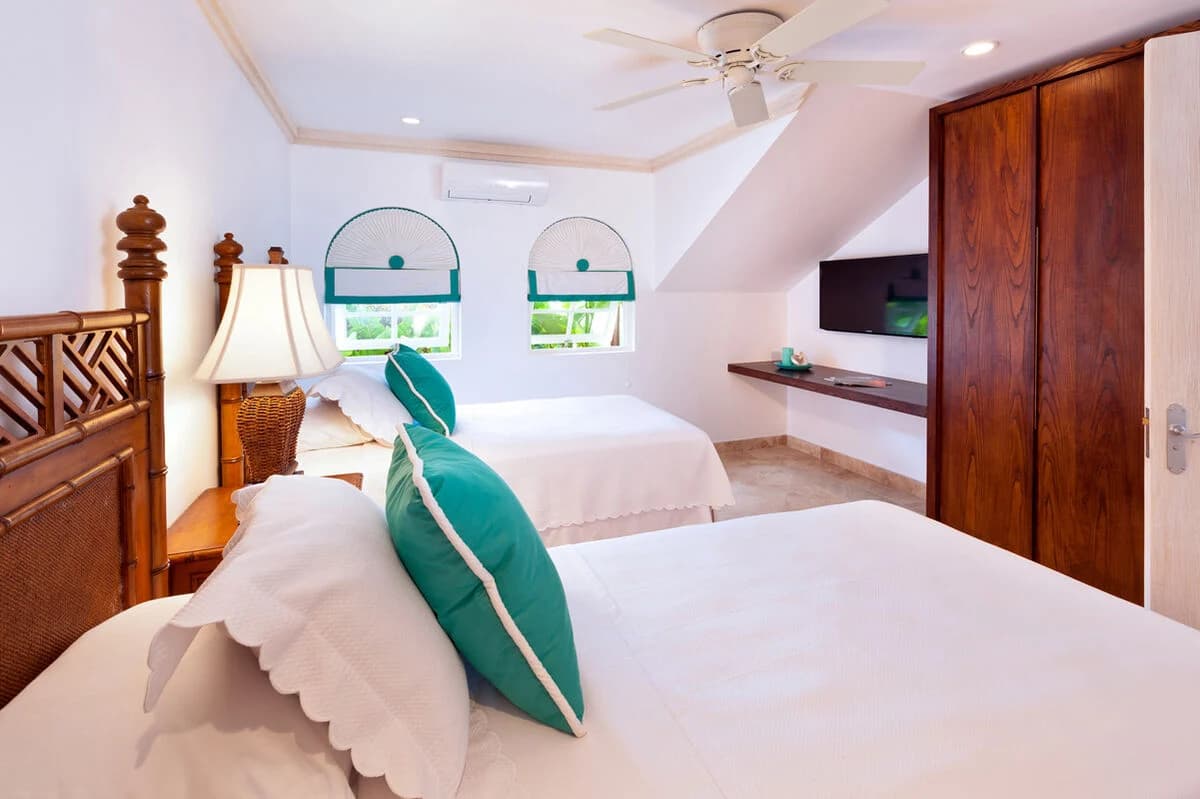 Scarlet House - Image 5