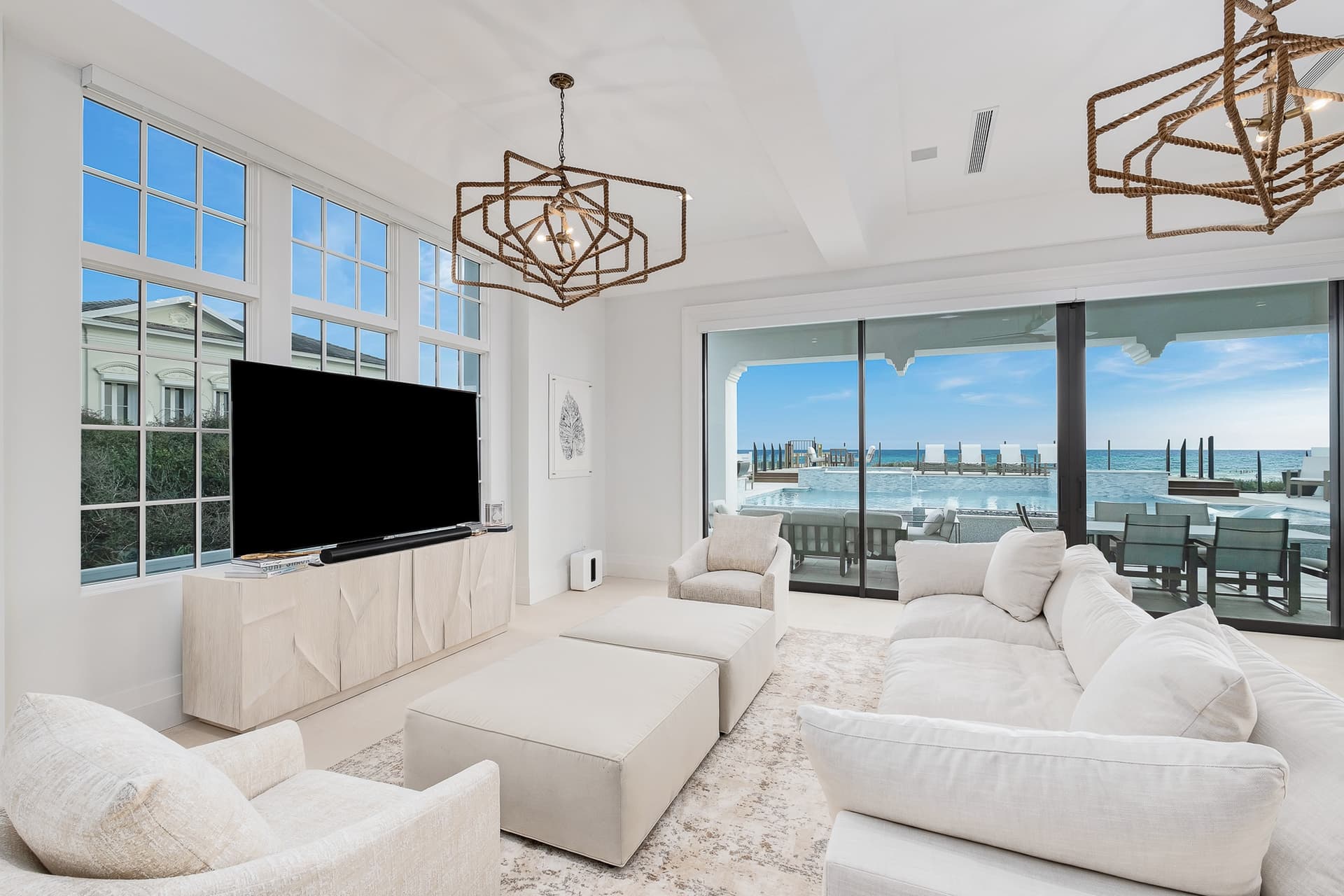 Gulf Front Sanctuary - Image 18