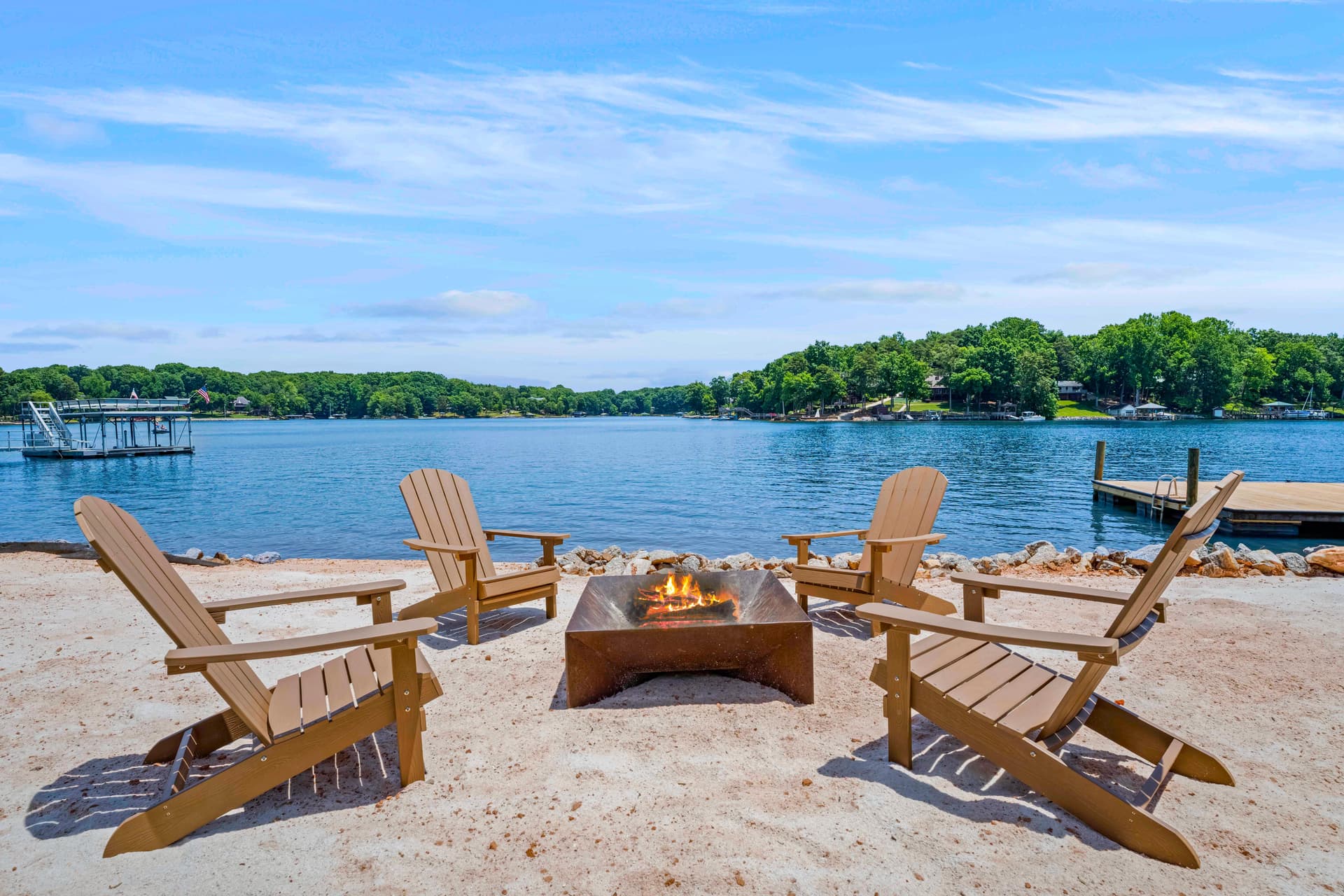 Hogan Crest - Image 3