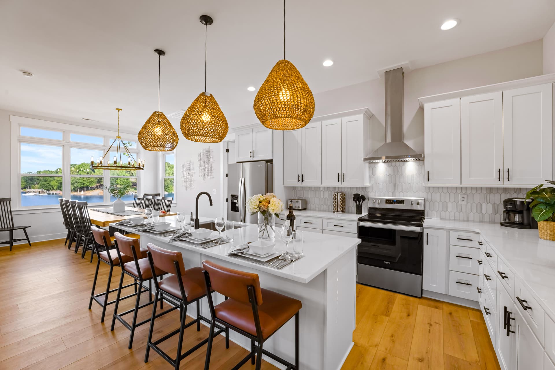 Hogan Crest - Image 5