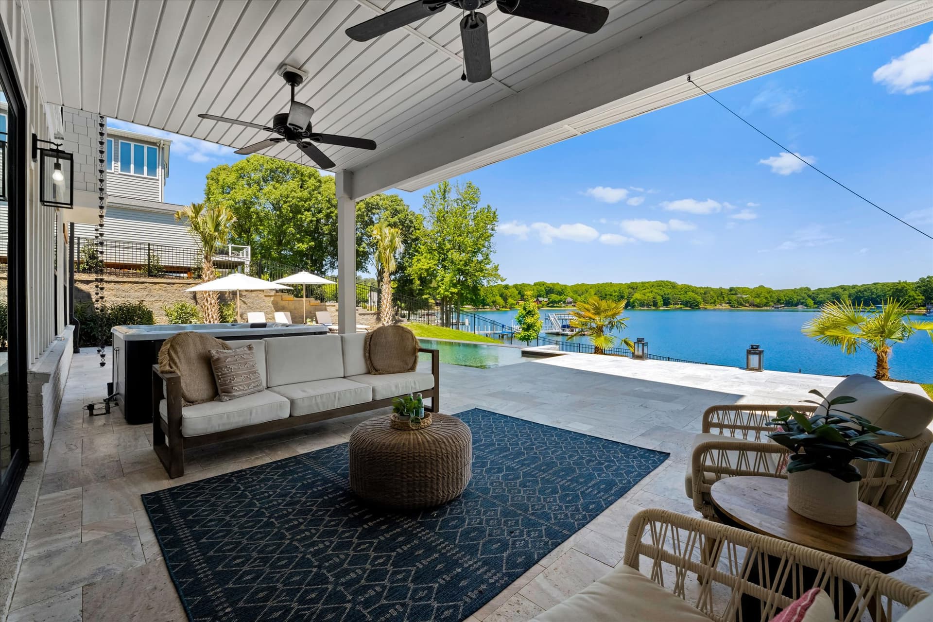 Hogan Crest - Image 58