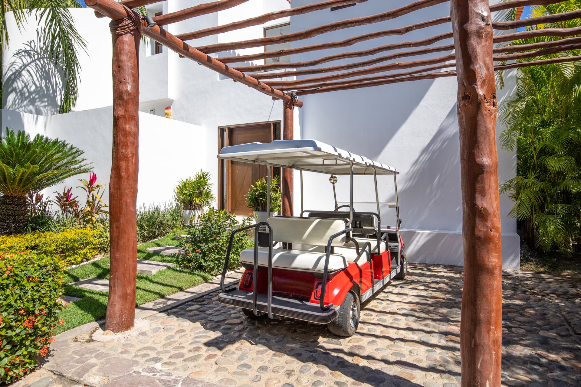 La Serenata #6 - Image 41