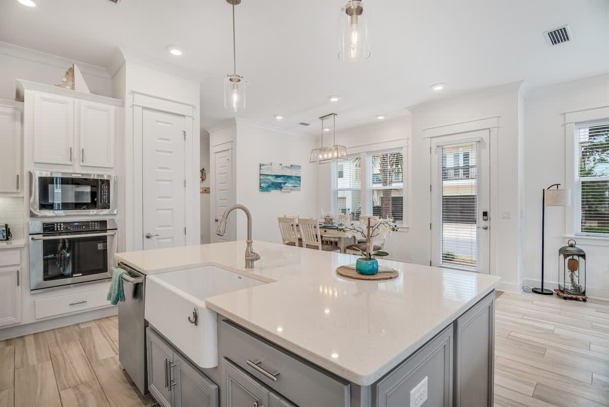 Feeling Tip Sea - Image 5