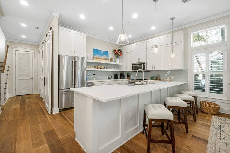 Connecticut Yankee - Image 4