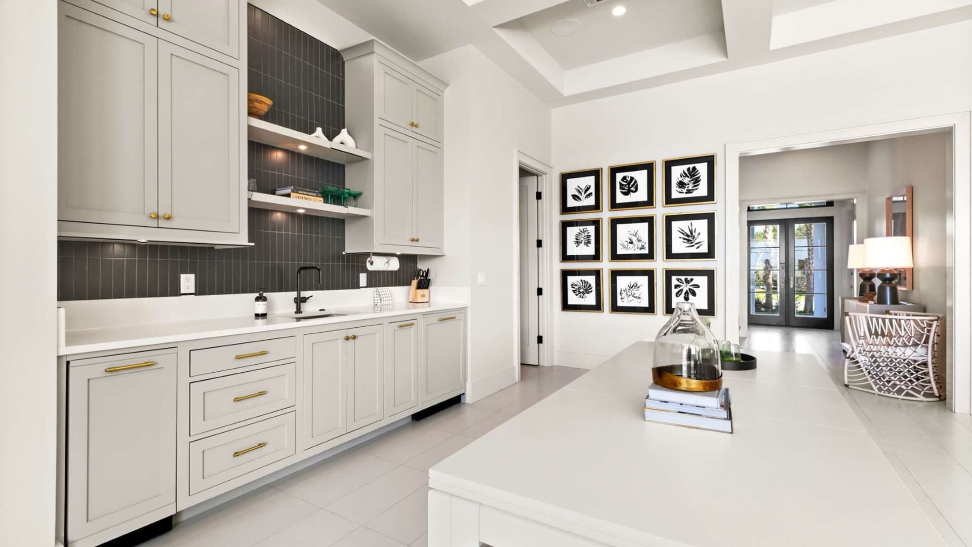 Lakeview Drive - Image 28