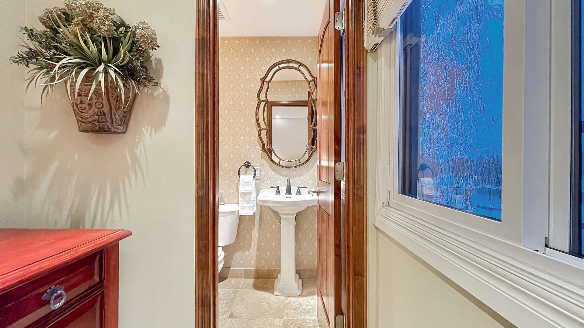 Whispering Waters Chalet - Image 46