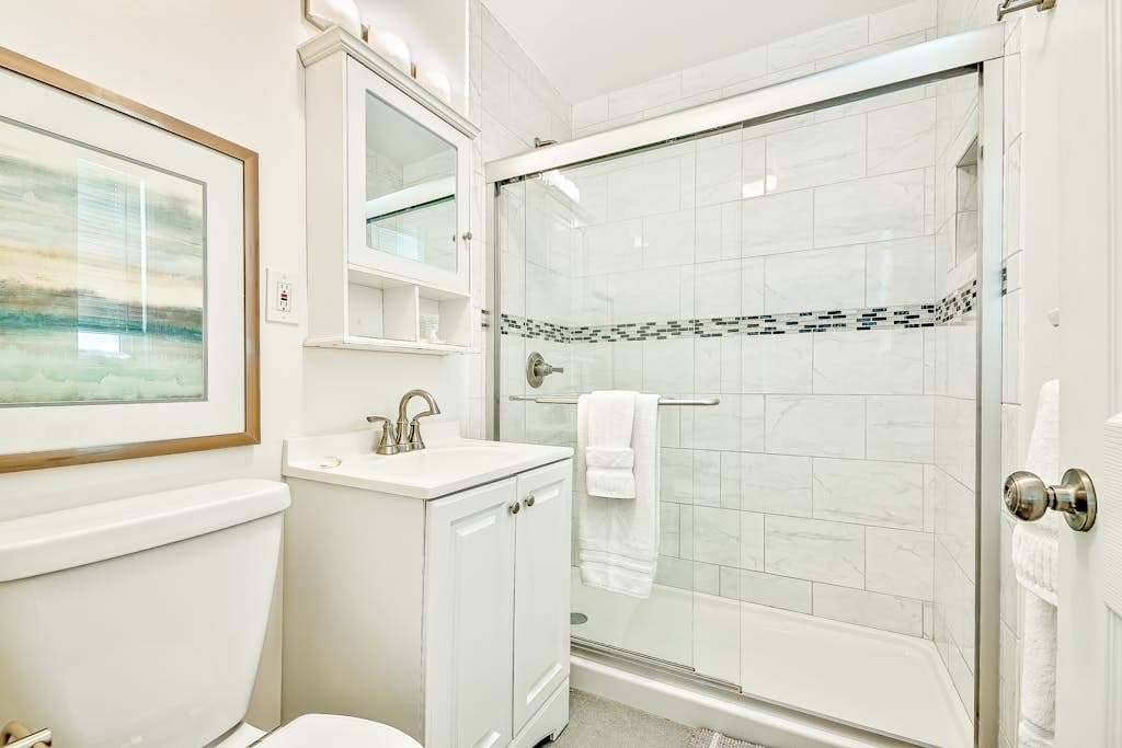 Retreat Compound - Image 37