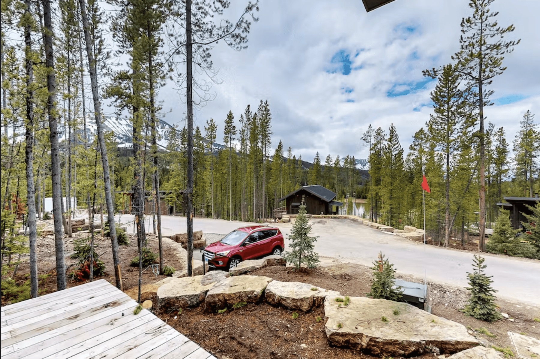 Lake Cabin - Image 35