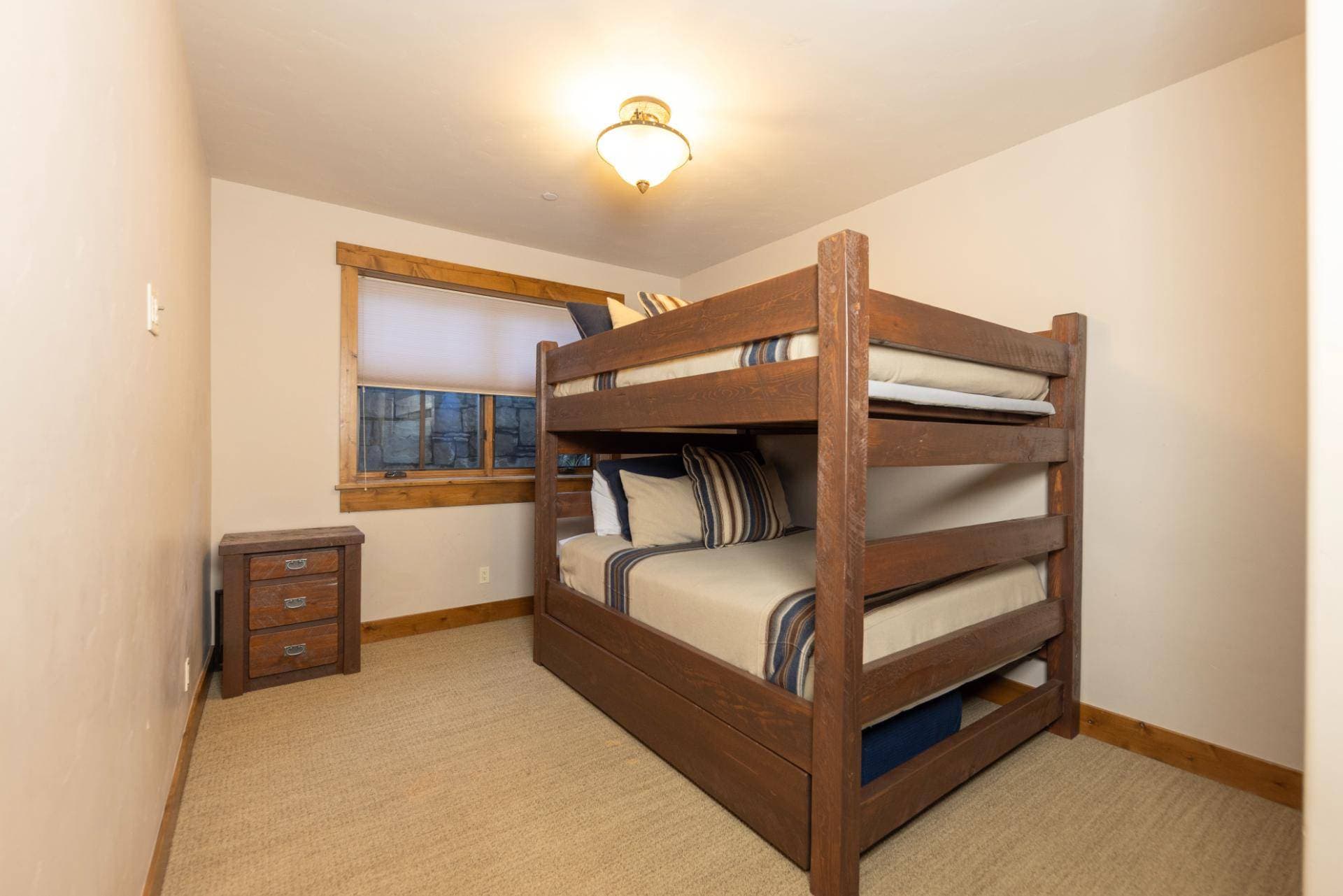 Lewis Ranch House - Image 14