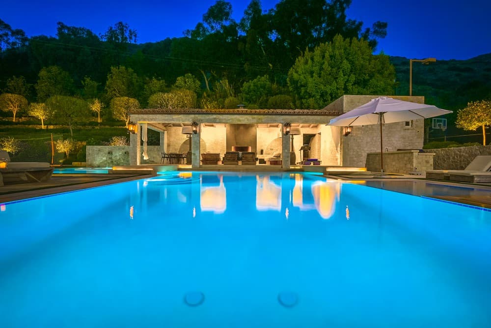 Chateau Serra Malibu - Image 70