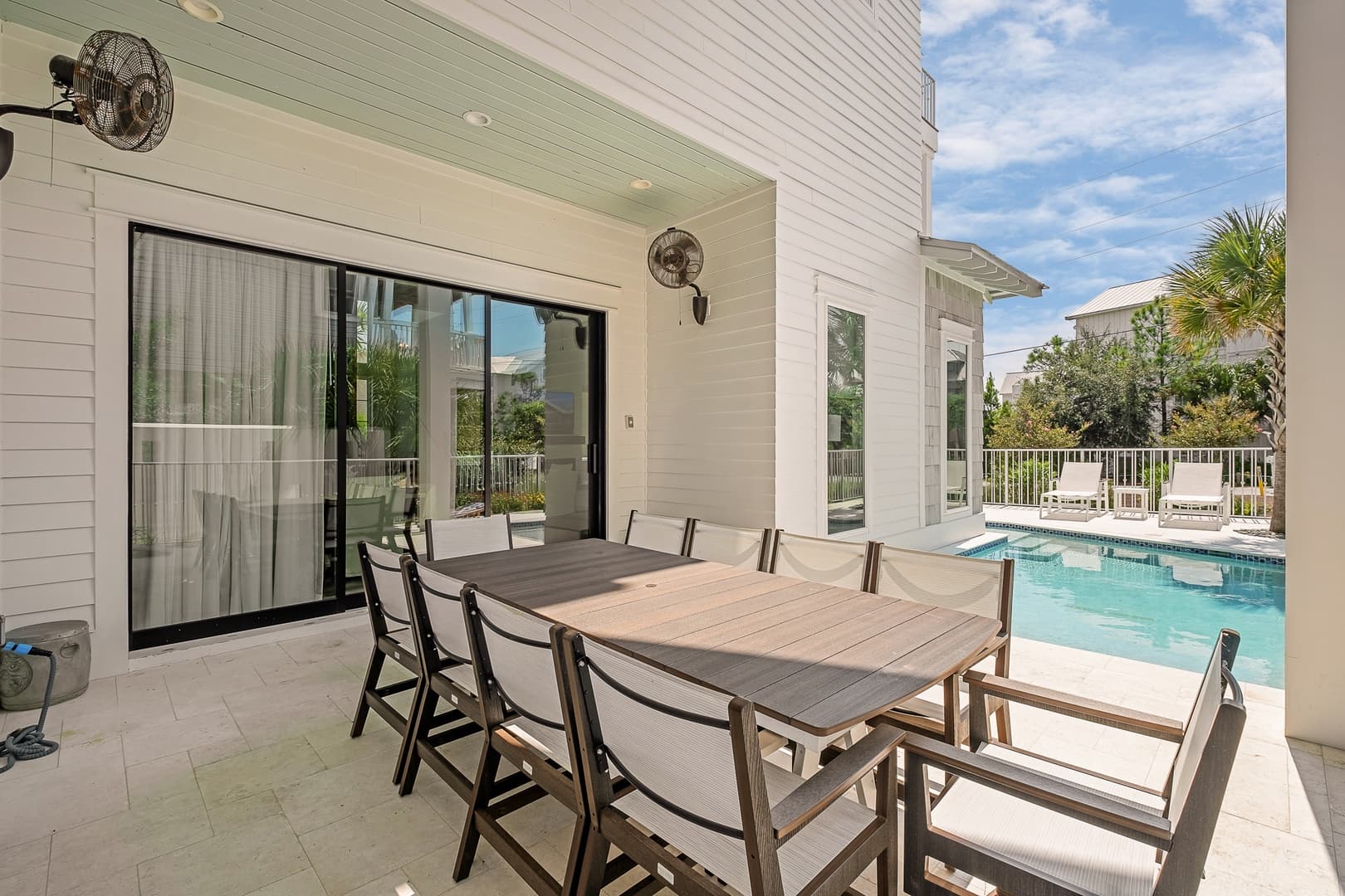 Coastal Dream - Image 47