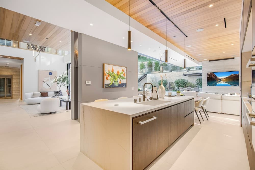 Hutton Modern - Image 33