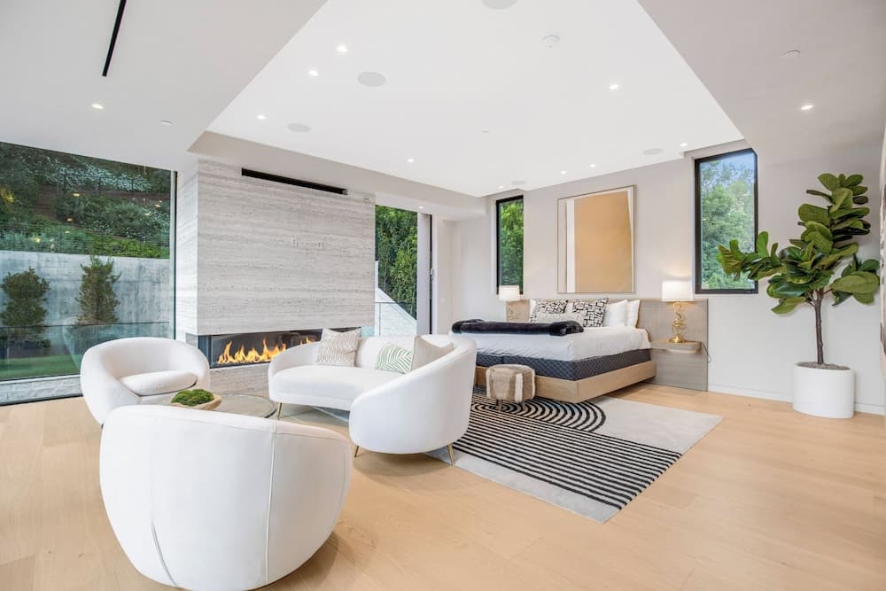 Hutton Modern - Image 37