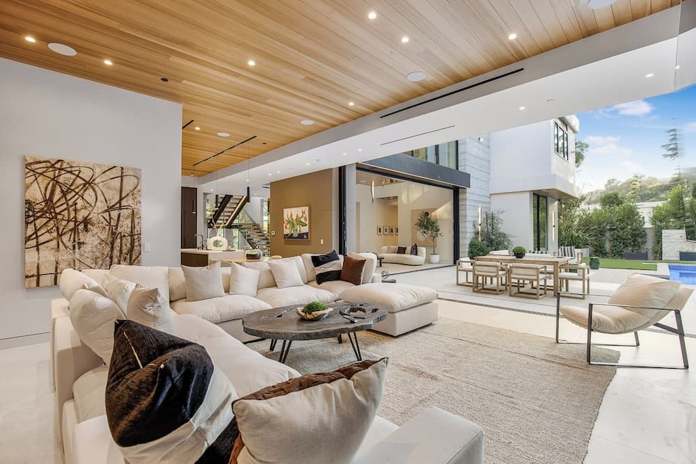 Hutton Modern - Image 4